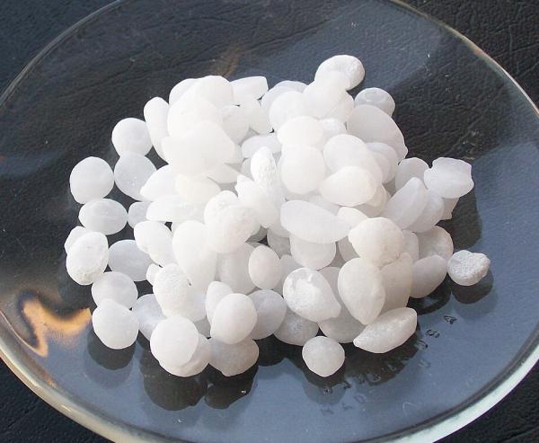 氫氧化鈉(苛性鈉或片鹼)<br>Sodium Hydroxide